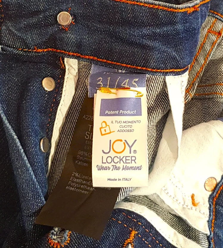 Joylocker "Dillo con un'etichetta"